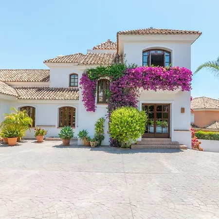 Villa Casa Sol. Encantadora Con Piscina Marbella