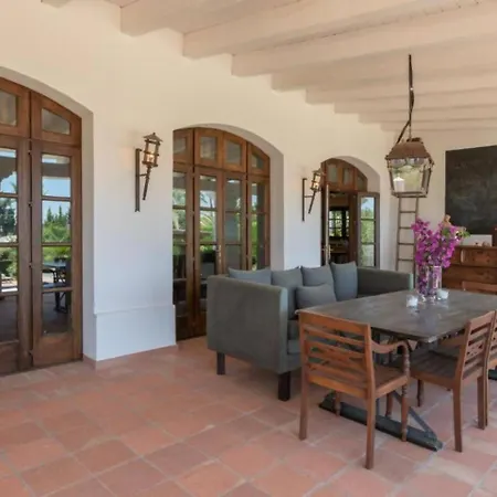 Casa Sol Encantadora Con Piscina