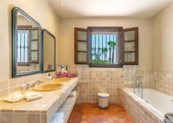 Villa Casa Sol Encantadora Con Piscina