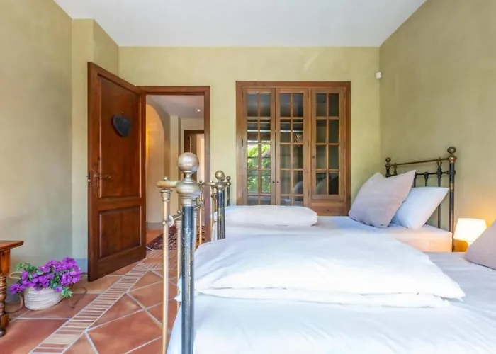 Casa Sol Encantadora Con Piscina Βίλα *